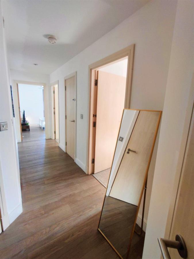 Birmingham Prime Location Stunning Apartment Floor-To-Ceiling Windows Exterior photo
